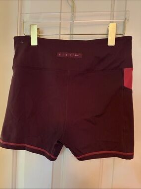 Nike Maroon High-Rise Bike Shorts with Pink Pocket